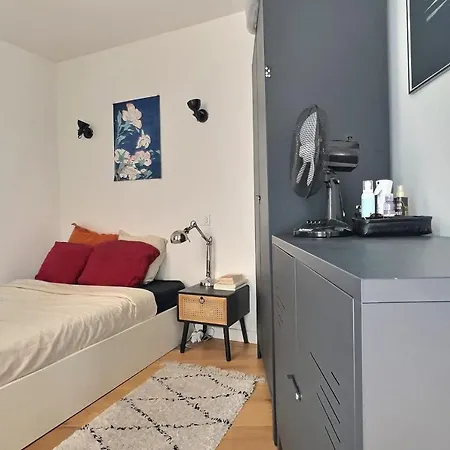 Bright 34 M Ideally Located In